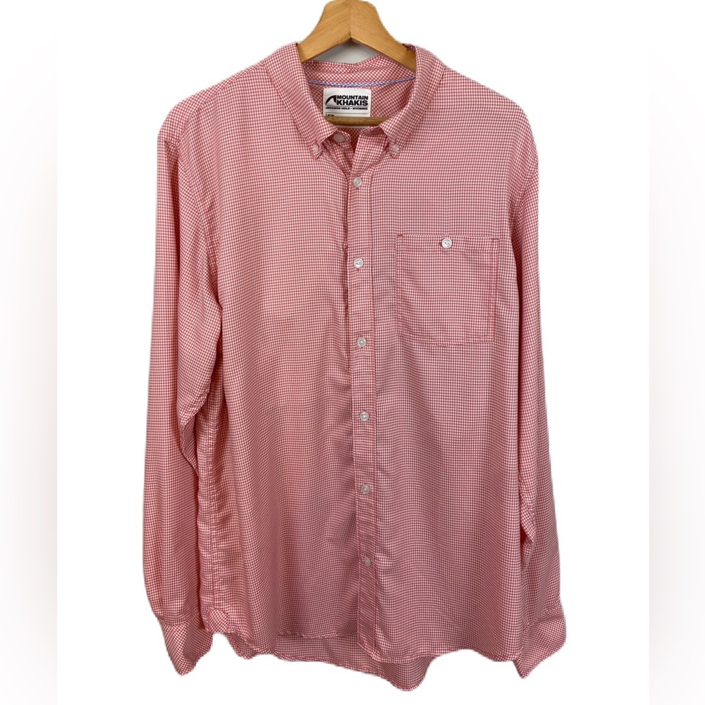 Mountain Khakis Men’s Large Long-Sleeve Red and White Gingham Button Down Shirt